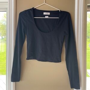 Aritzia Black Contour Scoopneck Longsleeve - Small
